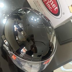 Motorcycle helmet size xl and small