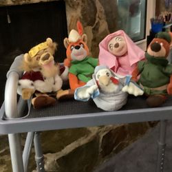 Disney Beanie Babies.  5.    Robin Hood