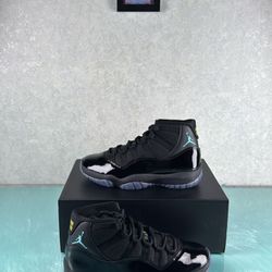 Air Jordan 11 Retro Gamma Blue