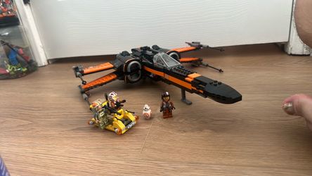 LEGO Star Wars Poe's X-Wing Fighter (75102)