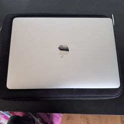 2019 MacBook Air 