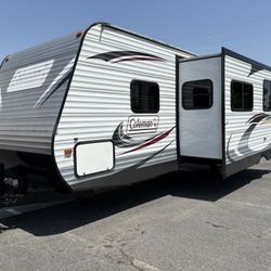 #1 Owner 2015 Coleman Model#262BH Bunkhouse Sleeps 10.  $15900