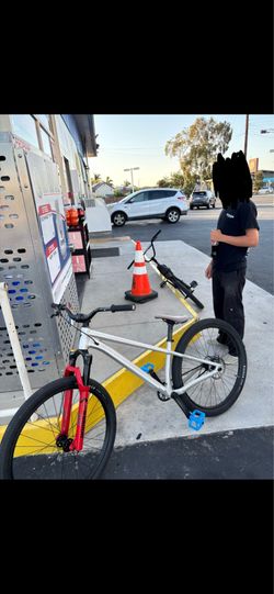 Trade for fishing gear (high end only) Specialized p4 dirt jumper mtb 27.5
