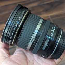 Canon EF-S 10-22mm F/3.5-4.5 USM Ultra Wide Angle Lens + B+W UV