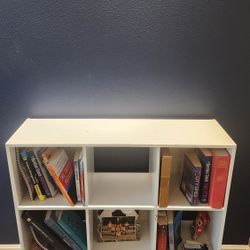 9 Cube Book/ Decorative Objects Organizer