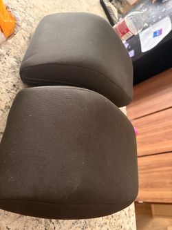 Chevy trax head rest