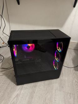 CyberPowerPC Gaming Desktop — Ryzen 5 7600 / RX 7600 / 16GB DDR5 — $850 OBO