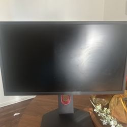 240 hz Gaming monitor 300$ Or Best Offer