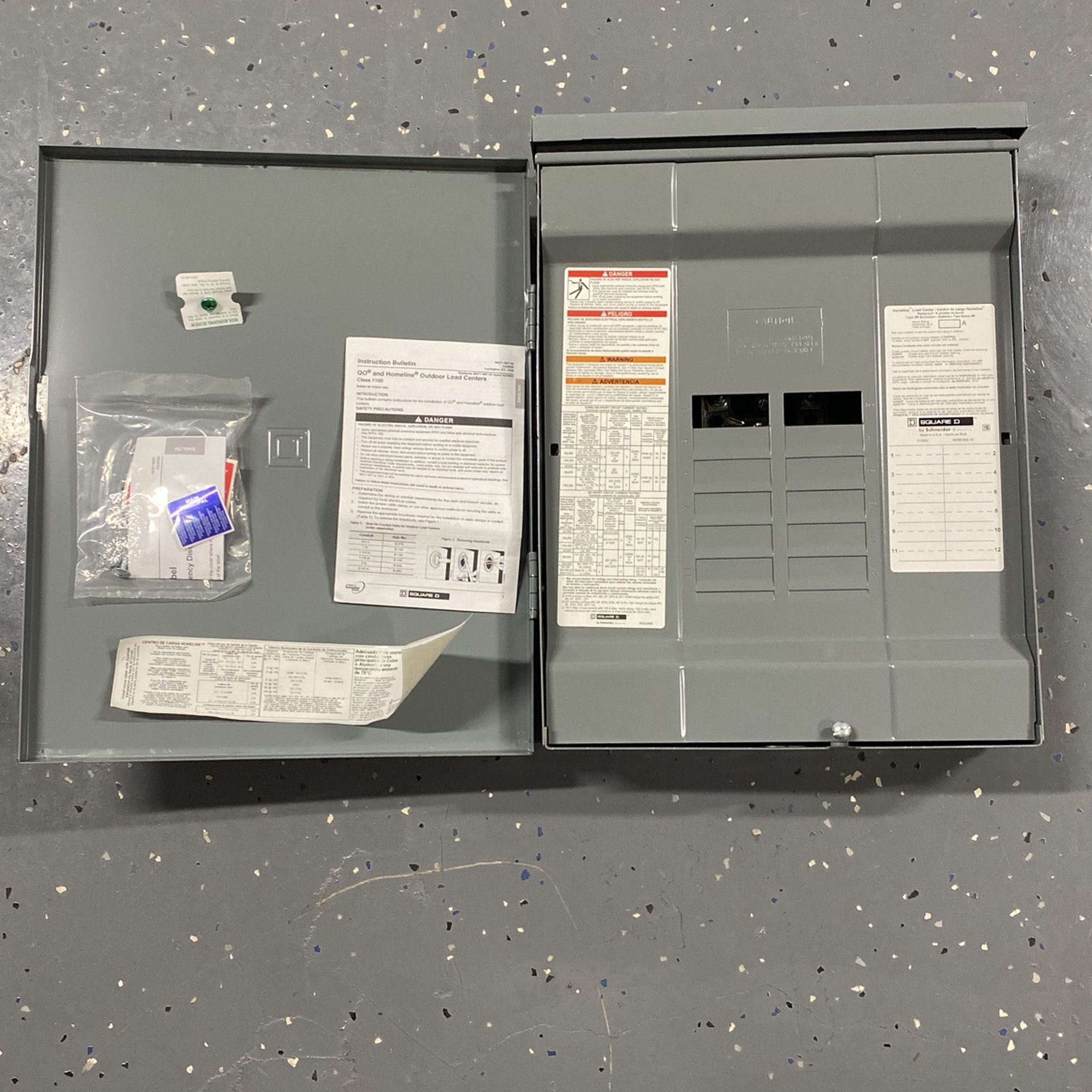 New 125 Amp Schneider Square D Electrical Panel