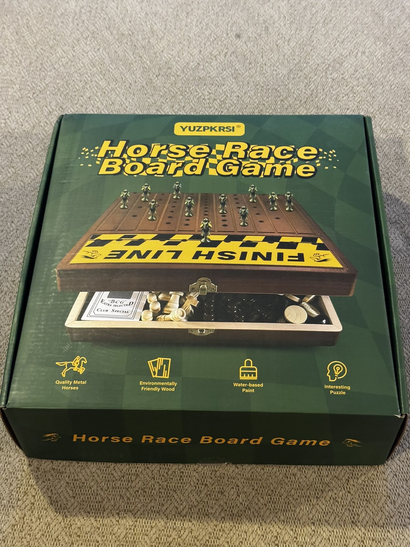 Large 23 inches Horse Race Board Game with Luxury Metal Numbered Horses, 4 in 1 Foldable Wood Horse Race Board Game with Dice Poker Chips/Chess & Chec