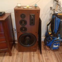 To Infinity Speakers