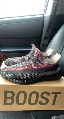 Yeezy yechil Size 12