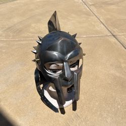 Replica Gladiator Helmet 