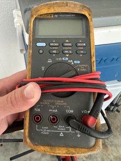 Fluke787