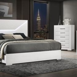 4-piece Queen Bedroom Set White High Gloss