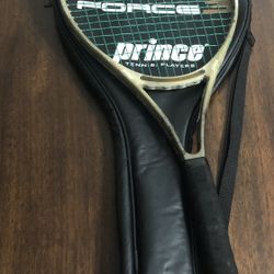 Force 3 Prince Tennis  player green Racket/!black Case: side zip, adjustable side straps. Size 27” L X 11”W