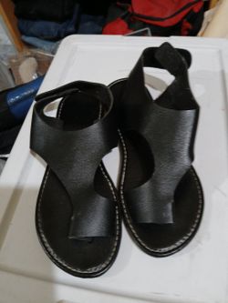 Black Sandles very light comfy