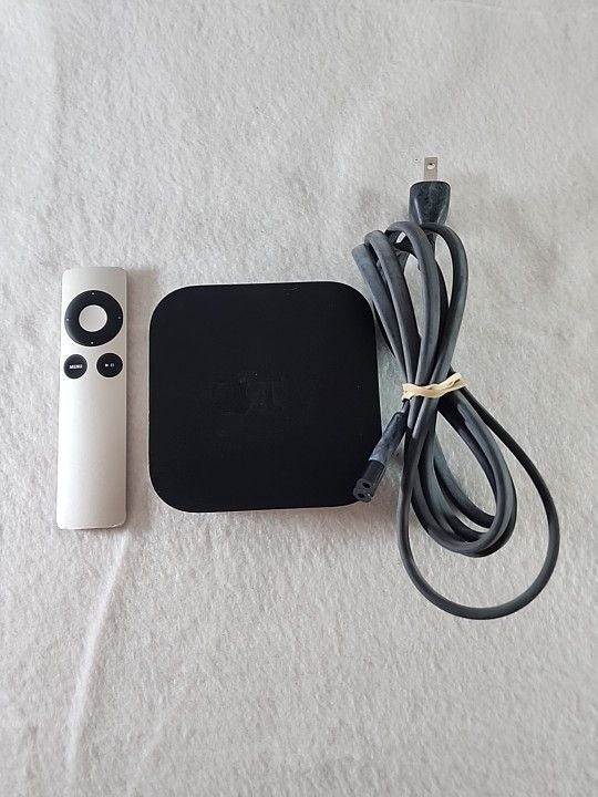Apple TV Model A1469 3rd Gen w/ Remote | AP490