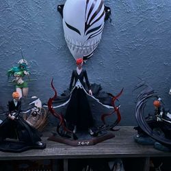 bleach/ anime figures!