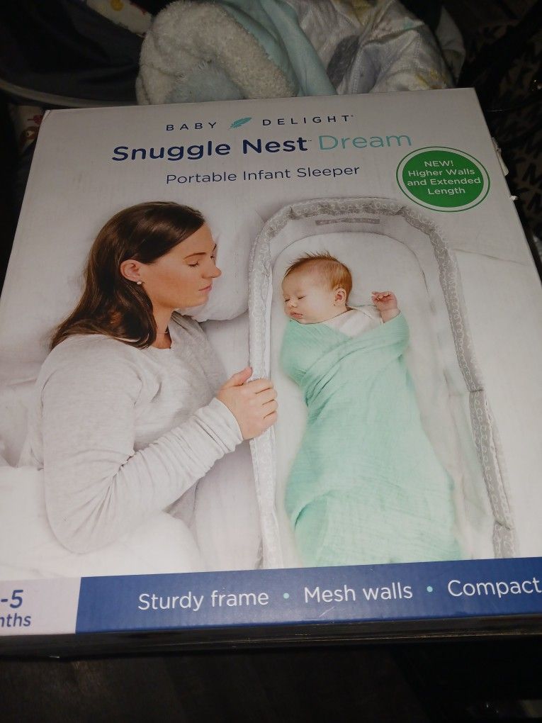 Snuggle Nest Portable Infant Sleeper