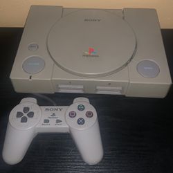 PlayStation 1 Video Game Bundle System Working For Sale