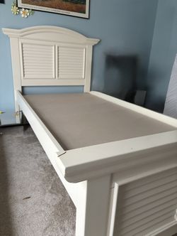 Twin Bed Frame With Trundle
