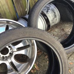 Used Rims And tires 265/40R22