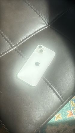 iPhone 14 Plus 128GB • Unlocked • Excellent Condition