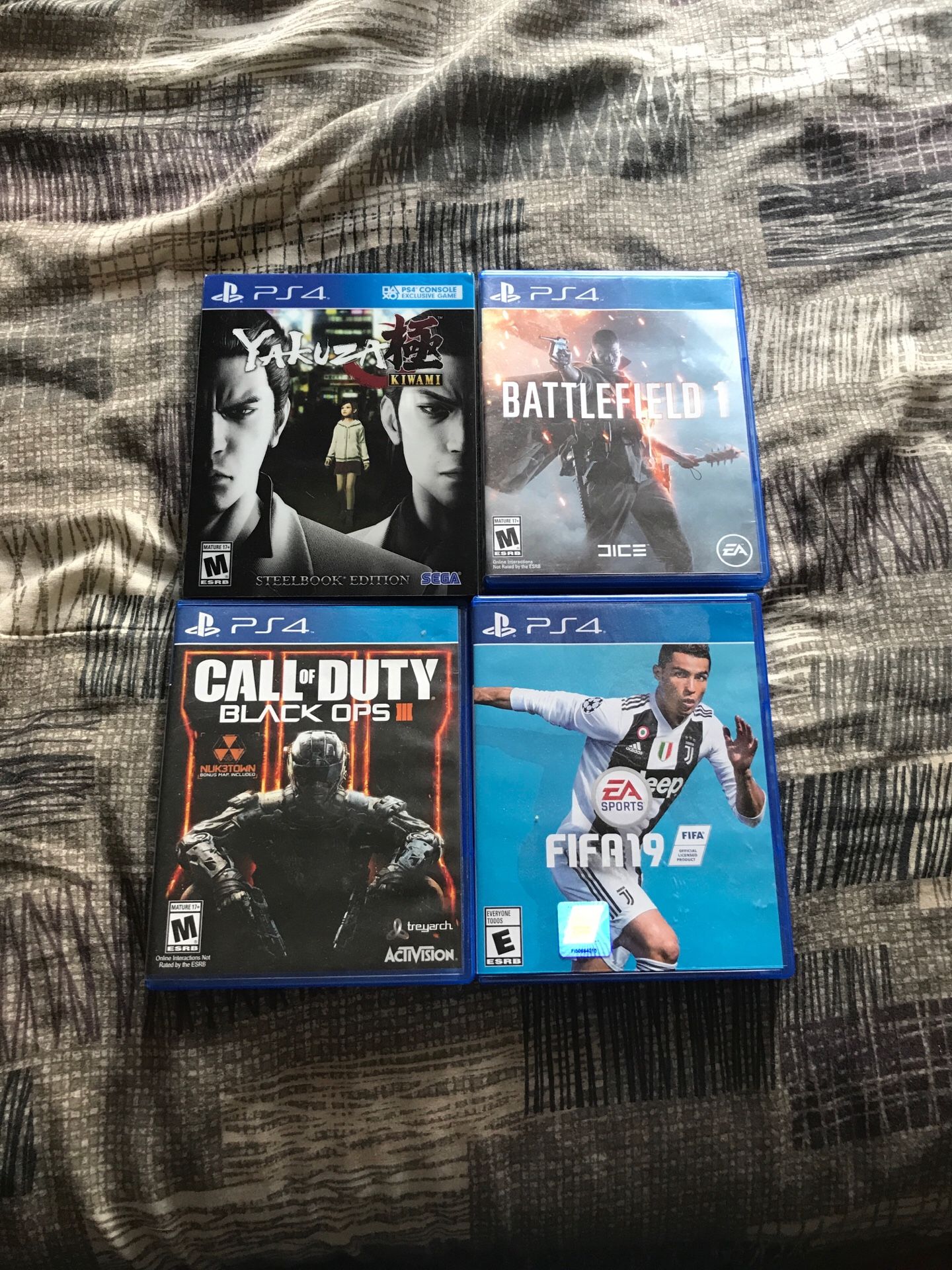 4-PlayStation 4 games