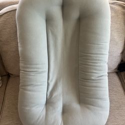 Snuggle Me Lounger