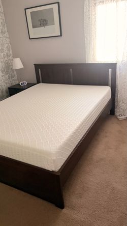 Queen size bed