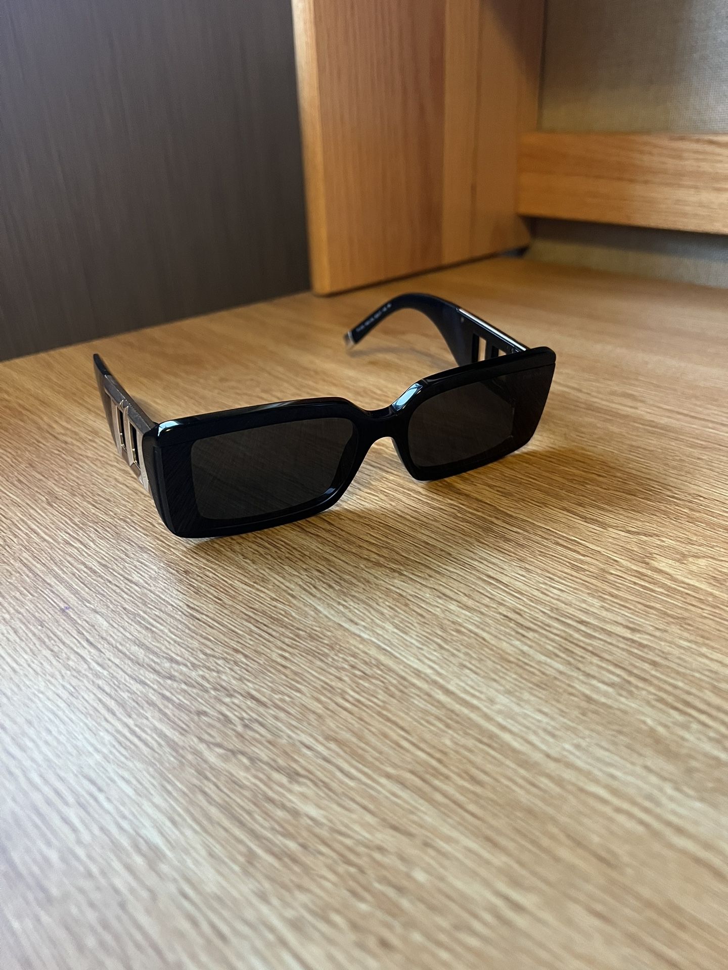 Tiffany & Co. Black Acetate with Dark Gray Lenses
