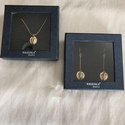 Kalevala Snow Flower Jewelry Set, material Bronze