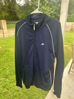 Nike pull over With zipper Size large