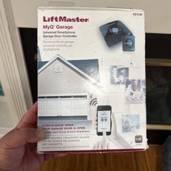 LiftMaster Universal Smartphone Garage Door Opener 