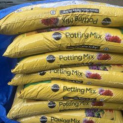 Miracle grow potting mix