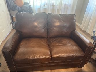 Mathis Home Leather loveseat