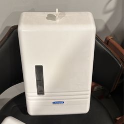 Slimfold™ Towel Dispenser