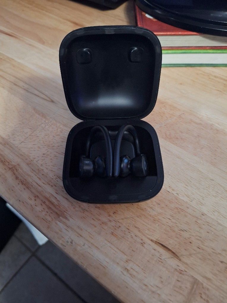 Power beats Pro 