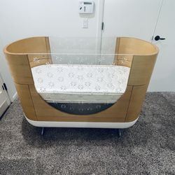 Ubabub Pod 2-in-1 Convertible Crib with Junior Bed Conversion Kit