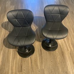 Bar Stools 