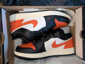 Nike Air Jordan 1 Low Shattered Backboard Alternate 553558-081 New