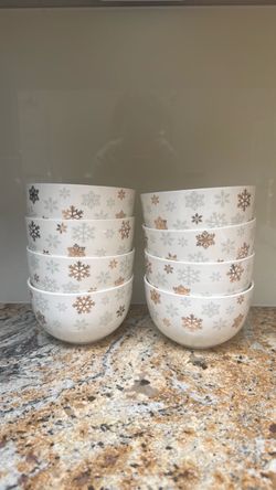 8 Christmas Bowls from Crate&Barrel