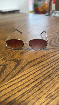 Gold Frame Metal Sunglasses Gradient Brown Lenses Oval Shape