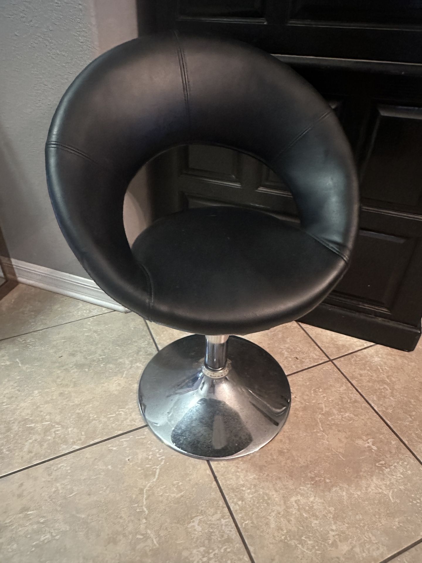 Small Black Office Chair 