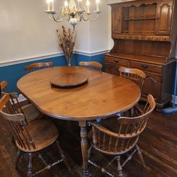 Six Dining Table With Hutch 
