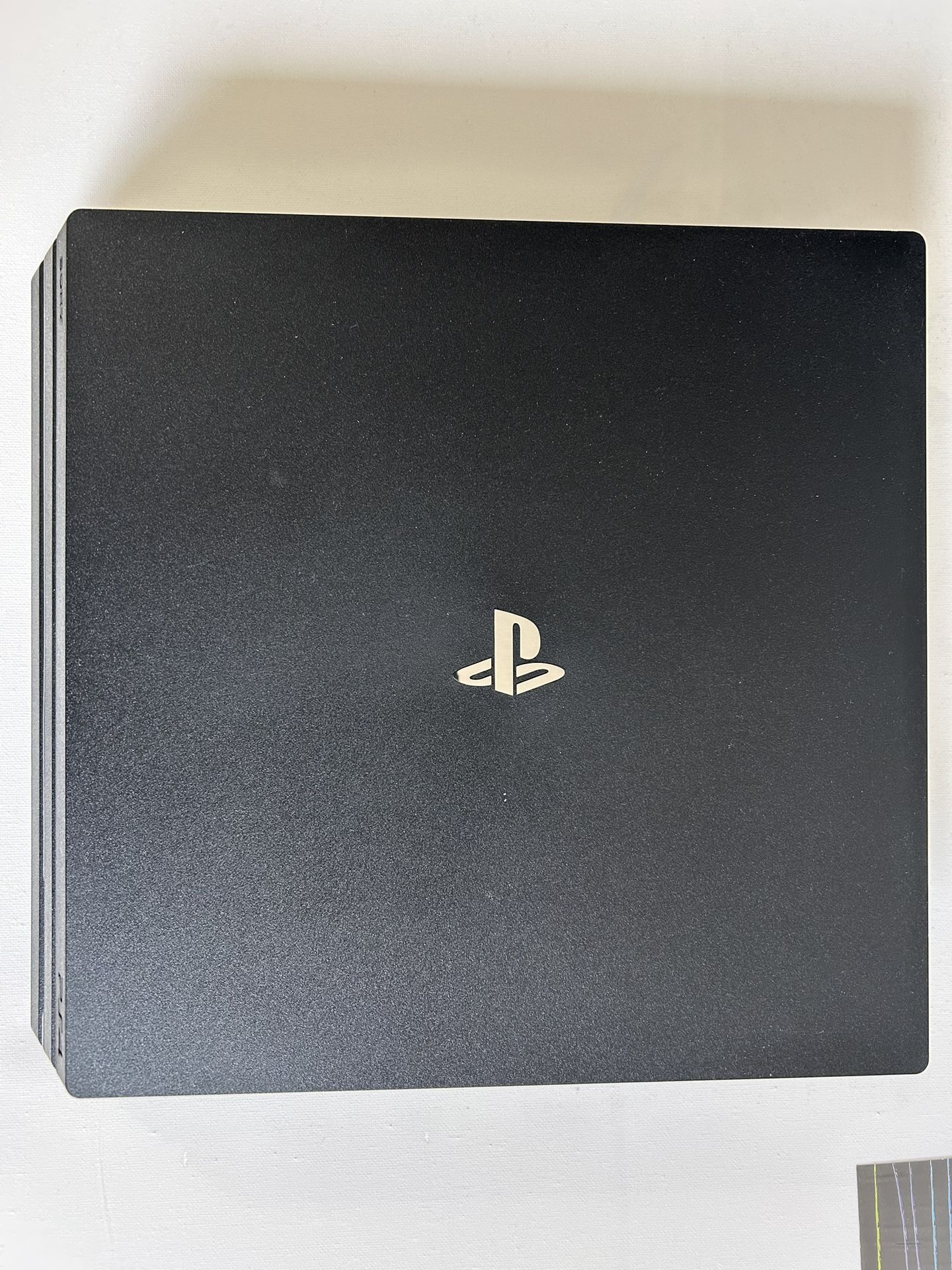Playstation 4 Pro 1TB