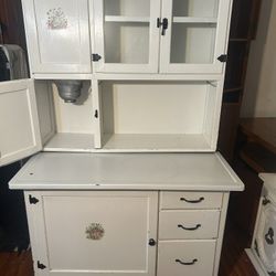  Hoosier Cabinet