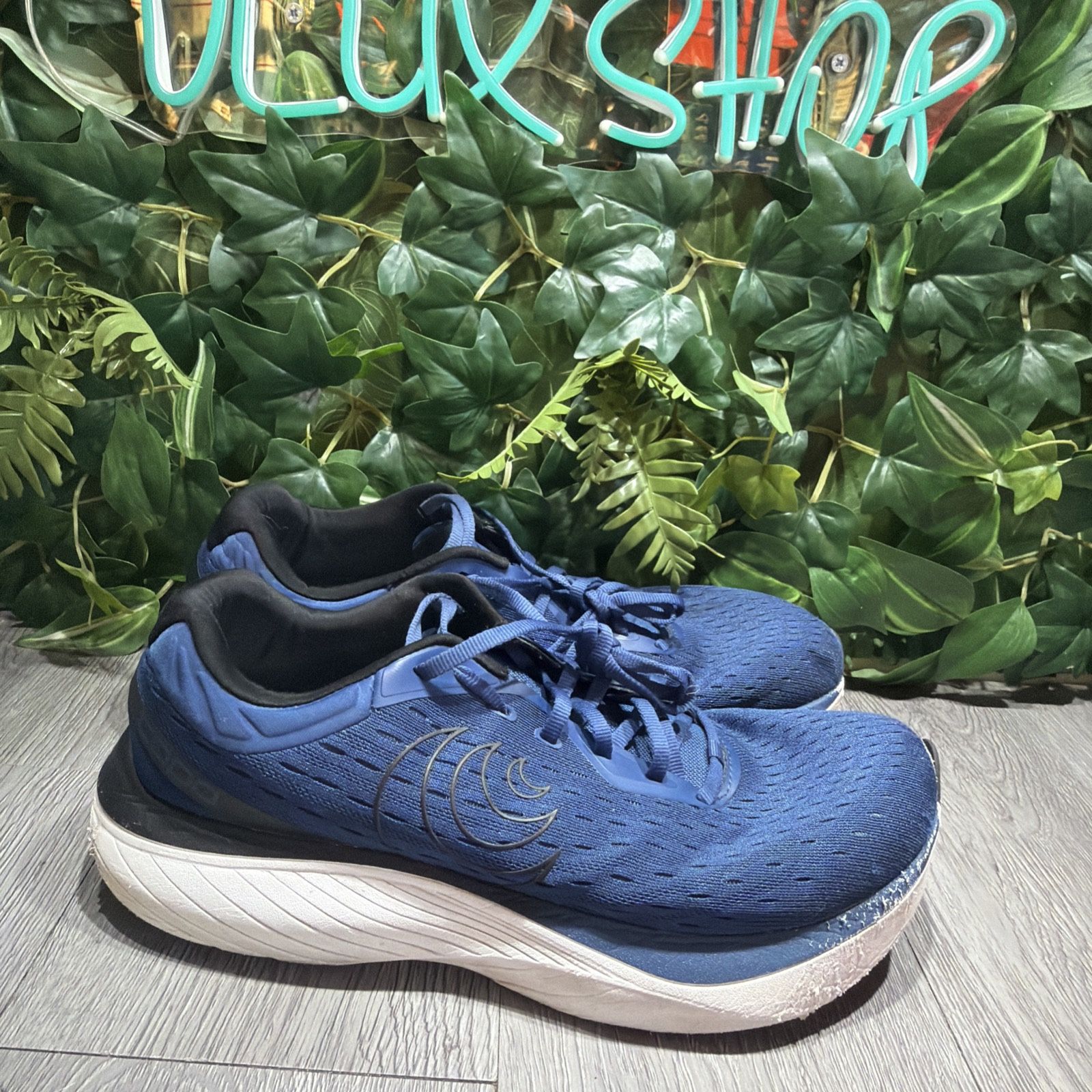 Topo Athletic Atmos Men’s Size 10.5 ‘Navy/White’ Running Shoes 5MM Drop