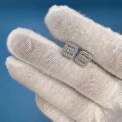 Moissanite 
